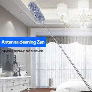 Extendable brush
