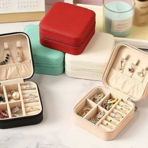 Jewelry organizer