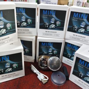 Mini rechargeable shaver