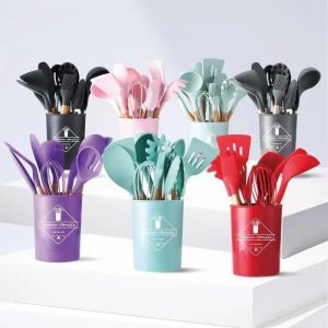 Non stick spoon set